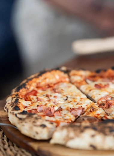 Welcome Dinner: Pizza from Provence
